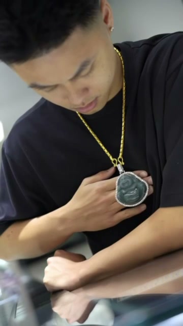 Jade Jewelers Short Form Video 2